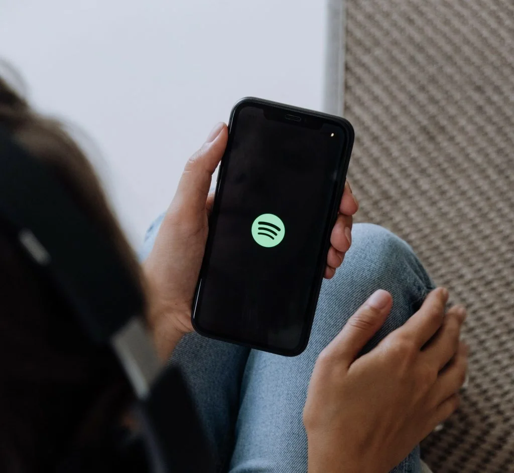 How much data does Spotify use